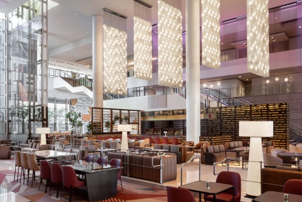 Los Angeles JW Marriott Lobby Bar